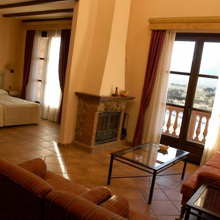Hotel Rural Los Nogales Pozo Alcón Chambre photo